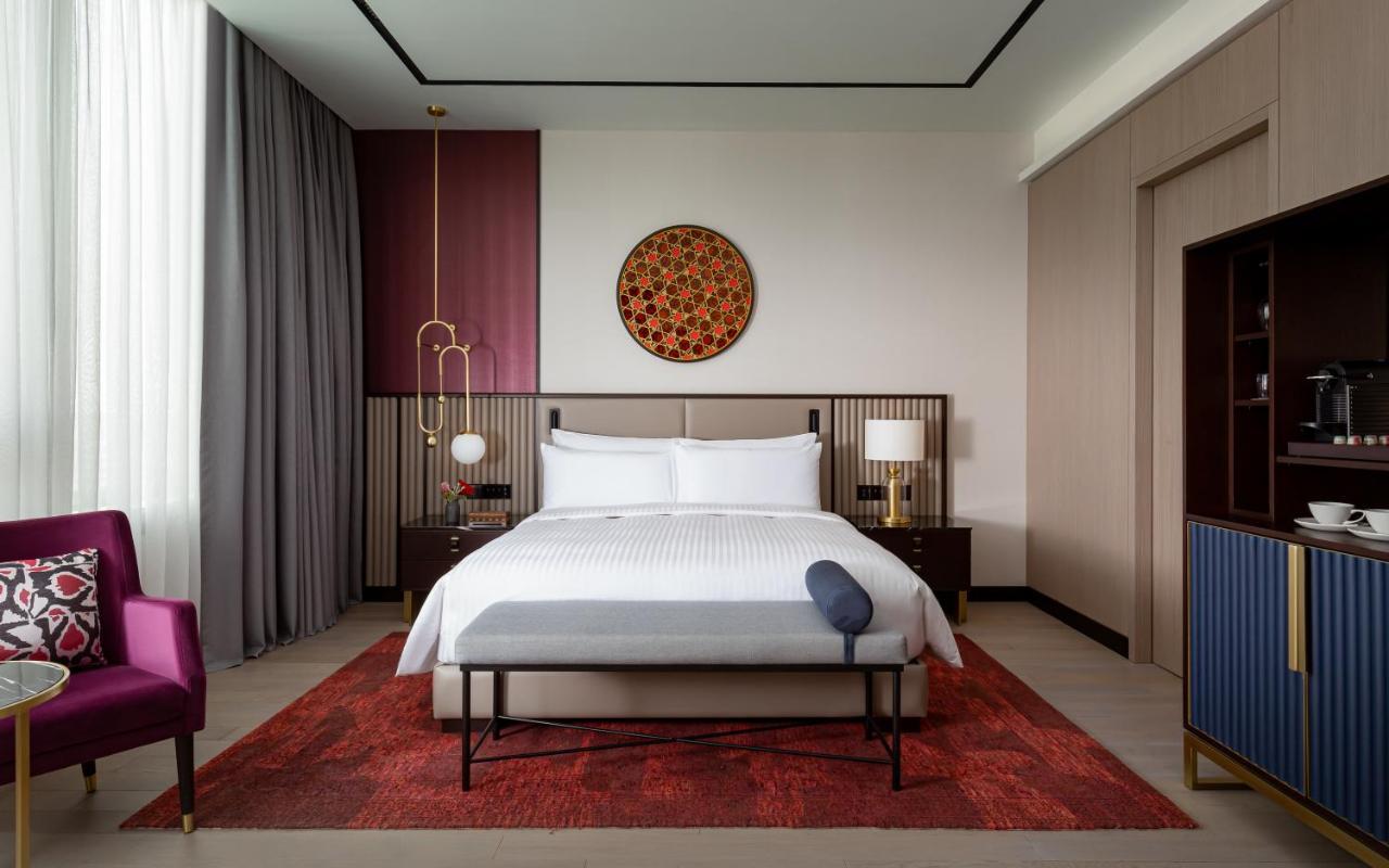 Hotel Intercontinental Tashkent By Ihg Extérieur photo