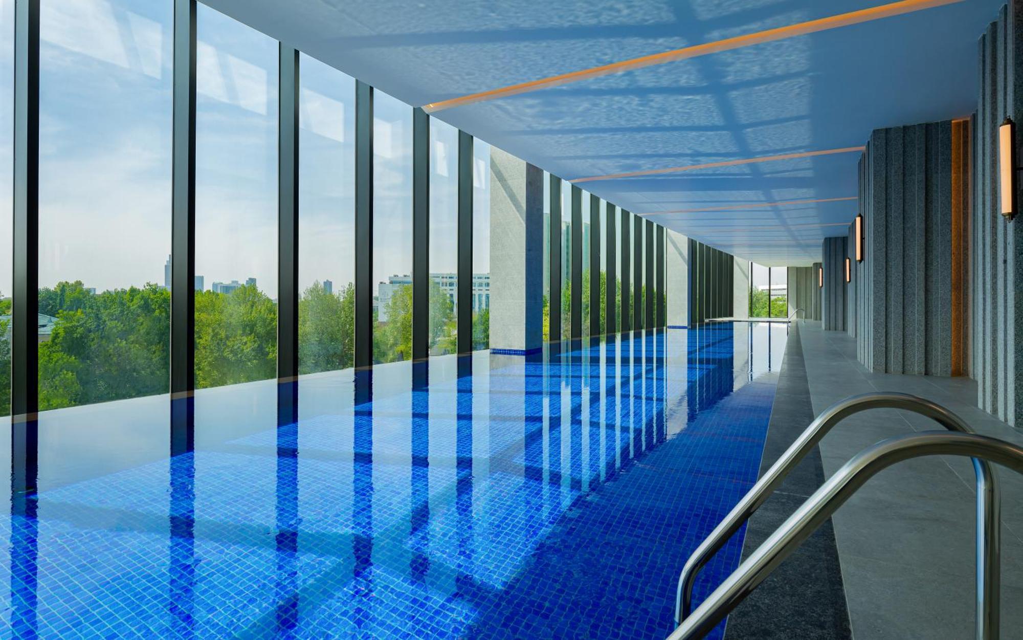 Hotel Intercontinental Tashkent By Ihg Extérieur photo